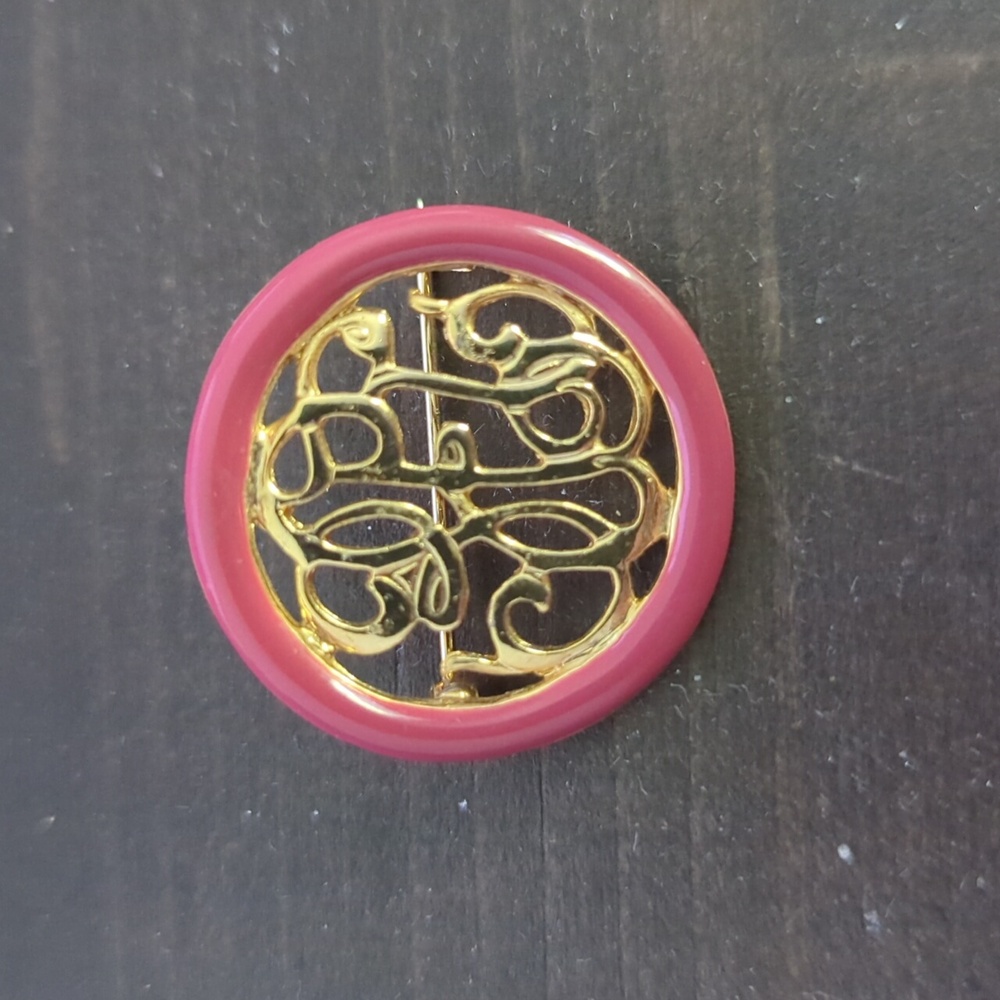 Brooch vintage gold Pink arabesk